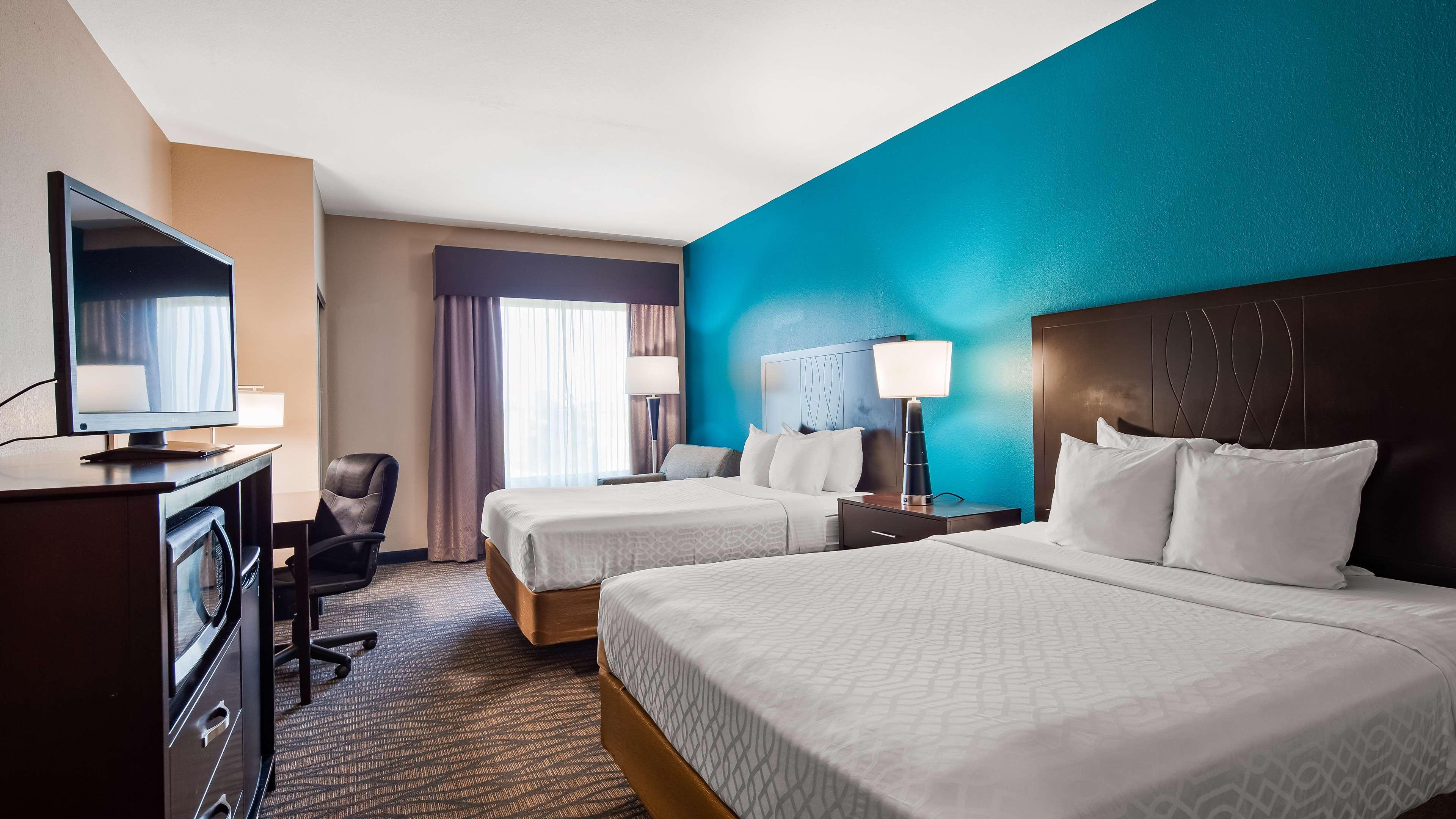 Best Western Plus Hiawatha Hotel Exterior foto